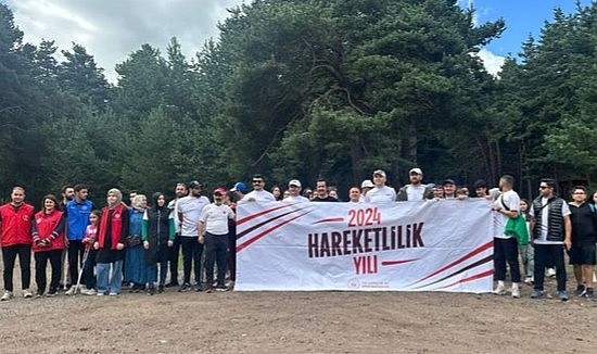 Ardahan'da doğa yürüyüşü etkinliği gerçekleşti