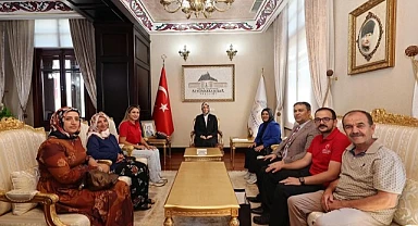 Ardahanlı kadın üreticiler, Afyon Valisi Kübra Yiğitbaşı’nı ziyaret etti