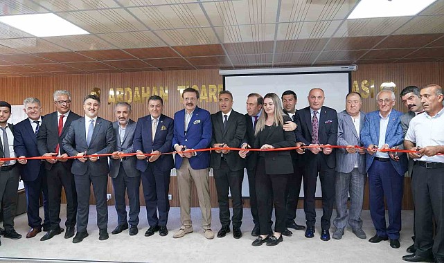 Başkan Özakalın, bölge odalar koordinatörü olarak Rifat Hisarcıklıoğlu'nun Ardahan programına katıldı