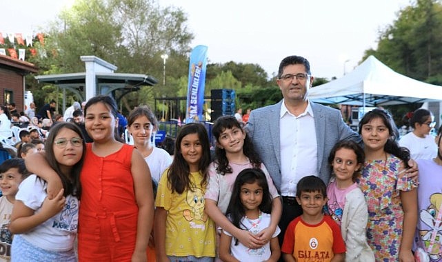 Çekmeköy Belediyesi yaz şenlikleri büyük ilgi gördü
