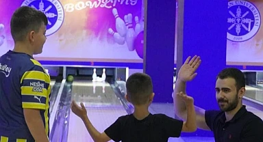 Çocuklar ARÜ’de bowling oynadı