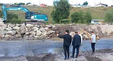 DSİ, Hanak’ta dere ıslahı çalışması başlattı