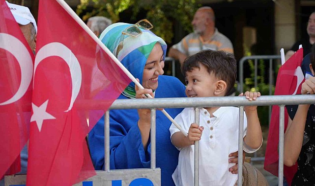 Erzincan'da 30 Ağustos Zafer Bayramı coşkuyla kutlandı