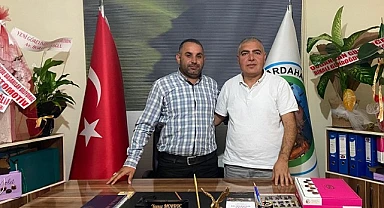 Gazeteci Karakaya’dan, Kent Konseyi başkanına “hayırlı olsun” ziyareti