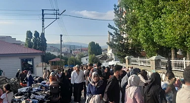 Göle'de ikinci el pazarına yoğun ilgi