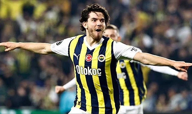 Görüşmeler bile başladı! Rekor teklif alan Ferdi Kadıoğlu'na bir talip daha çıktı