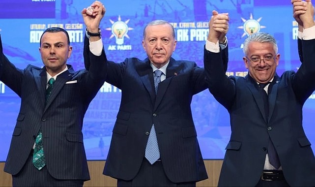 İki milletvekilinin AK Parti'ye geçmesi ile Meclis'teki sandalye dağılımı değişti