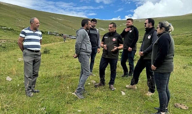 İl Müdürü Cineviz, Hanak’ta tarım ve hayvancılığı görüştü