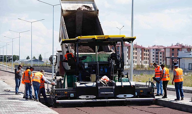 Kars'ta otogarın yolları yapılıyor