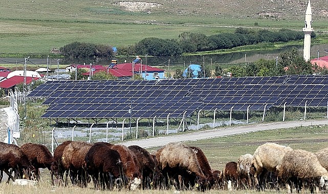 Köylerdeki sondajlı suyun maliyeti güneş enerjisiyle büyük oranda düştü