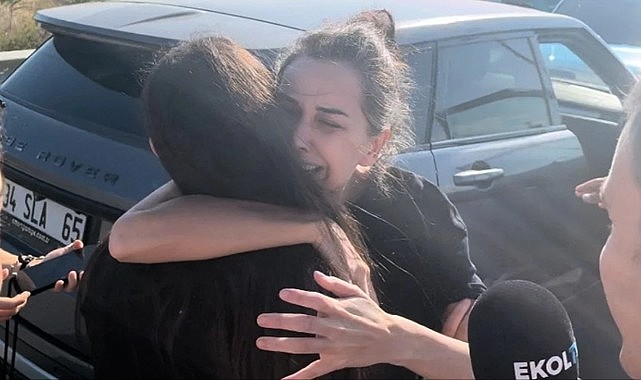 Sıla Doğu, Dilan Polat'la çekildiği fotoğrafı paylaştı: Beyazlarını boyayacağız, toparlanacaksın kardeşim