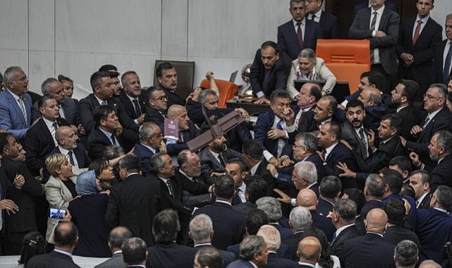 TBMM'de muhalefetin Can Atalay'la ilgili verdiği genel görüşme talebi oy çokluğuyla reddedildi