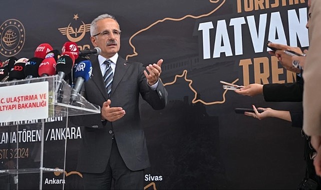 Uraloğlu: Instagram konusunda ciddi bir aşama kaydettik, gerekli kurala uyulunca açılacak