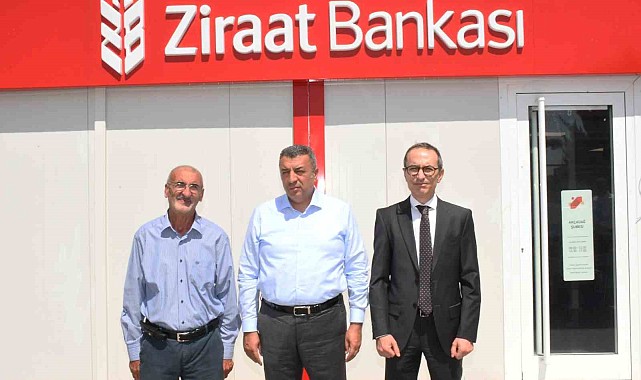 Ürününü lisanslı depoya bırakan kayısı üreticisine faizsiz kredi imkanı