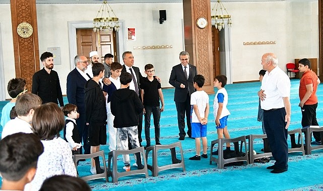 Vali Çiçek, yaz Kuran Kursu'nu ziyaret etti