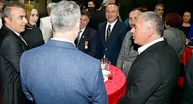 Vali Çiçek, Zafer Bayramı resepsiyonu verdi