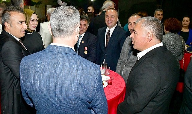 Vali Çiçek, Zafer Bayramı resepsiyonu verdi