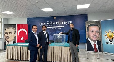 AK Parti Merkez İlçe sandık başına gitti