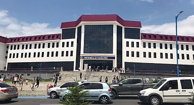 Ardahan'da KPSS Önlisans oturumu başladı