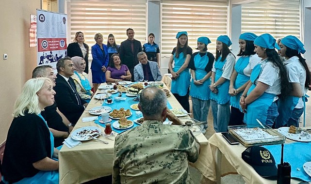 Ardahan'da "Pasta Çırağı" kursu tamamlandı