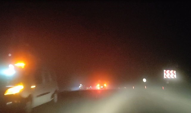 Ardahan'da yoğun sis ve sağanak ulaşımı aksatıyor