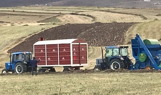 Ardahanlı çiftçi; 'Destekler kesildi, durumumuz kötüleşti"