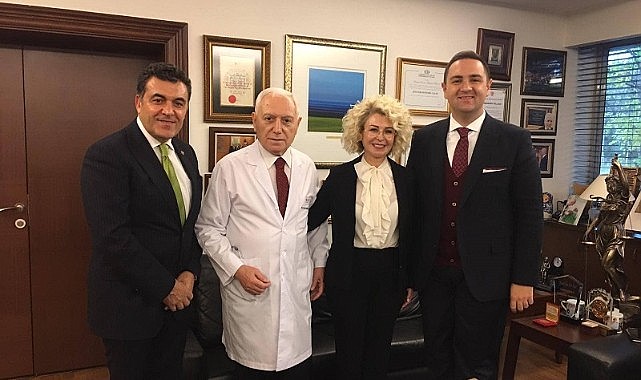 Başkan Demir, ünlü organ nakli cerrahı Mehmet Haberal’ı tebrik etti