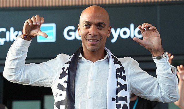 Beşiktaş'ın yeni transferi Joao Mario, ilk antrenmanına çıktı