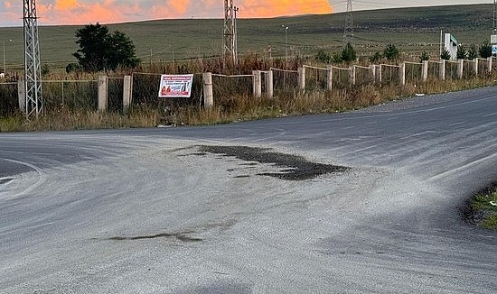 Beton mikserleri yüzünden hastane yolu mahvoldu