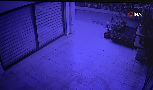 Camide çalacak bir şey bulamayınca güvenlik kamera sistemini çaldı
