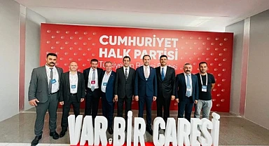 CHP Kurultayına Ardahan örgütleri tam kadro katıldı