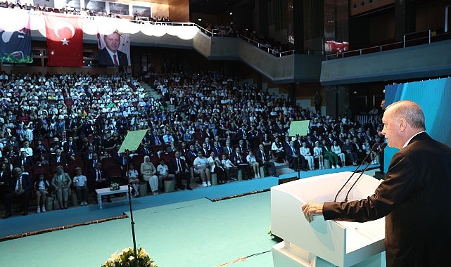 Cumhurbaşkanı Erdoğan'dan sosyal medya uyarısı!