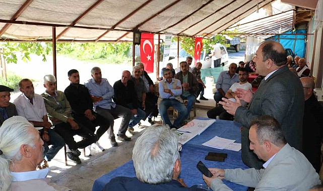 Dutluca'da çiftçi toplantısı düzenlendi
