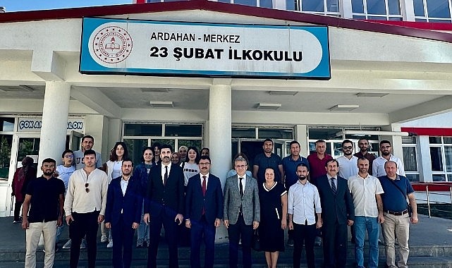 Eğitim yetkililerinden 23 Şubat İlkokulu'na ziyaret