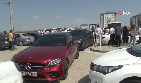 Engin Polat’ın tahliyesi sırasında cezaevi önü lüks araç galerisine döndü
