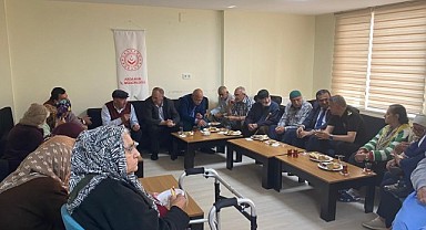 İl Emniyet Müdürü Şener'den huzurevi’ne moral ziyareti