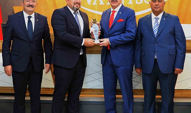 İstihdama katkı sunan VEDAŞ'a ödül