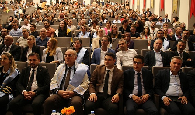 Munzur Üniversitesi'nde akademik yıl açılışı
