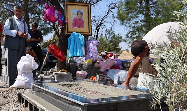 Narin’in mezarı yapıldı