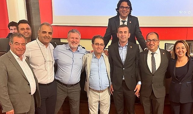 Taştan, CHP’nin tüzük komisyonu çalışmasına katıldı
