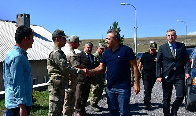 Vali Çiçek, Başköy Hudut Karakolu'nu ziyaret etti