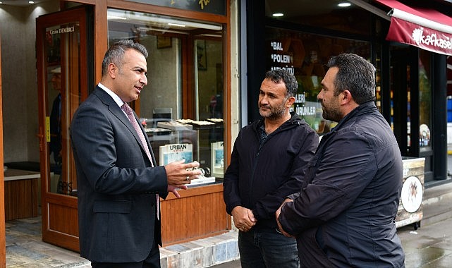 Halkın Valisi, halkın içinde