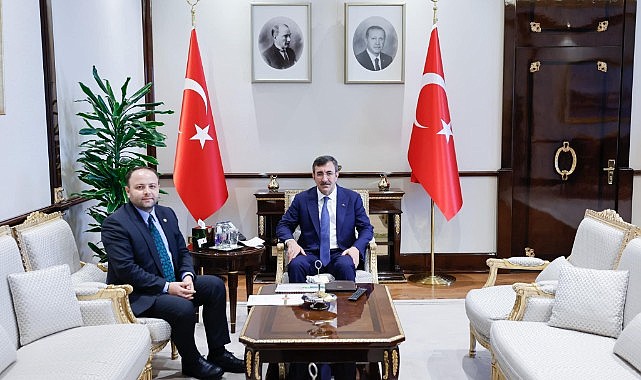 Vekil Koç, yatırımlar için Cumhurbaşkanı yardımcısı Yılmaz ile görüştü