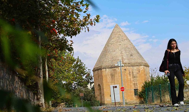 4 büyük deprem gören 5 bin yıllık tarihi mahalle dimdik ayakta