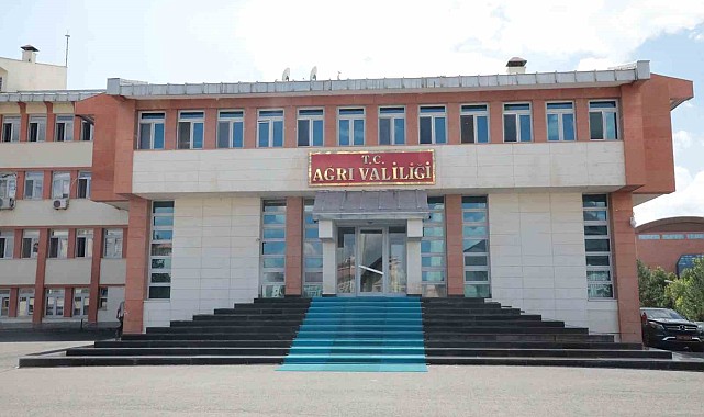 Ağrı'da her türlü toplantı ve gösteri yürüyüşü iki gün süreyle yasaklandı