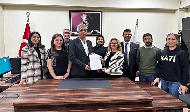Ardahan Baro başkanı Yolçu, mazbatasını aldı