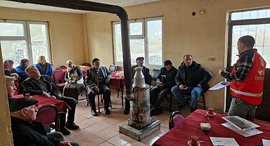 Ardahan Sosyal Hizmetler, yaşlılara “evlilik öncesi eğitim semineri verdi!”