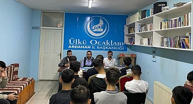 Ardahan Ülkü Ocakları “imam Maturidi Ve Ahlak Anlayışı” semineri düzenledi