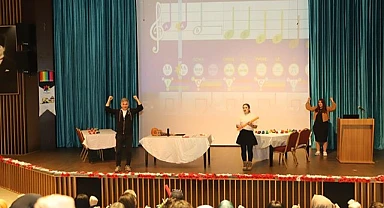 ARÜ'de erken müzik eğitimi teknikleri tanıtıldı
