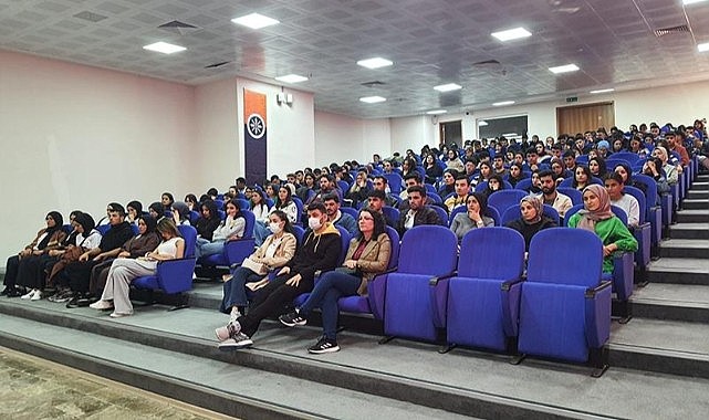 ARÜ’lü öğrencilere iş sağlığı ve güvenliği eğitimi verildi